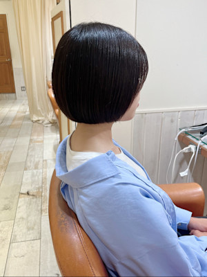 【Ｎｅｏｌｉｖｅｋｕｔａ町田店】切りっぱなしボブ