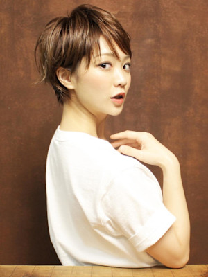 CYANDELUCCAショートヘア