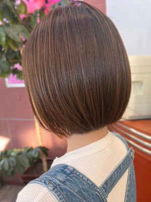 ラテベージュ×まとまるボブ