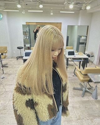 ブロンドハイトーンヘア成増地下鉄成増大山