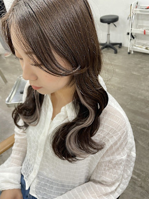 ホワイトベージュインナーカラー成増地下鉄成増大山