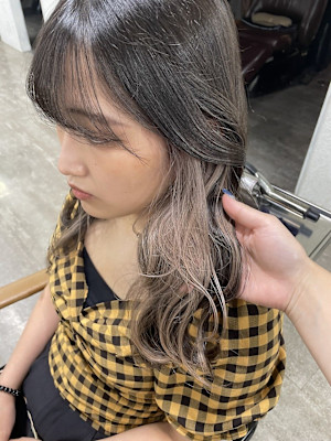 ホワイトミルクティーインナーカラー成増地下鉄成増大山