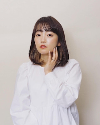 インナーカラー抜きっぱなし