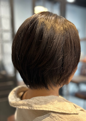 ショートボブ