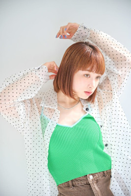 相性抜群ワイドバングとスリークボブ