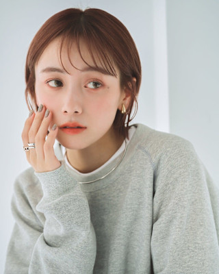 シースルーボブ