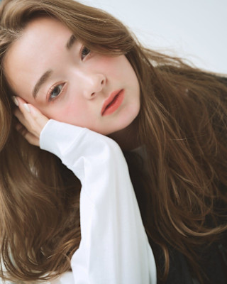 かき上げヌーディーベージュ