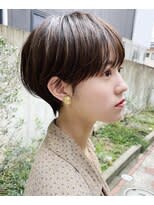 大人かわいいショートスタイル