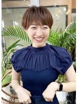 大人可愛い丸みショート