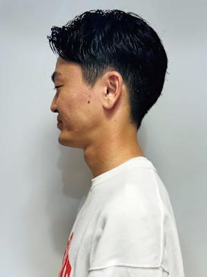 20代30代　ビジネス　メンズショート　ベリーショート　黒髪