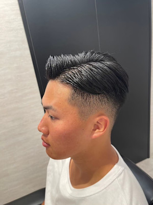 ツーブロック×フェード×七三