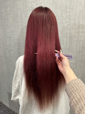 暖色系が好きな人にオススメ！ピンクレッド！