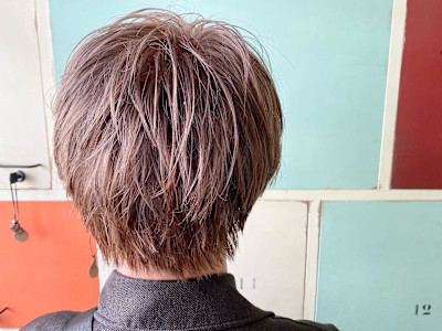 THE BEEHIVE DELUXE×ショート