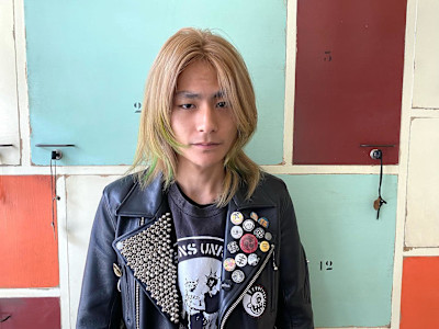 THE BEEHIVE DELUXE×ショート