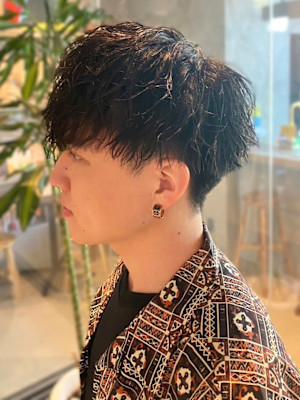 ツーブロック　20代30代　マッシュ　ツイストスパイラル