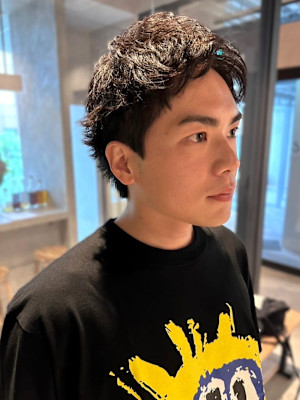 ダークアッシュ　アップバング　メンズショート　爽やか　清潔感