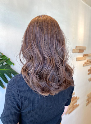 ミルクティーベージュ・レイヤーカット