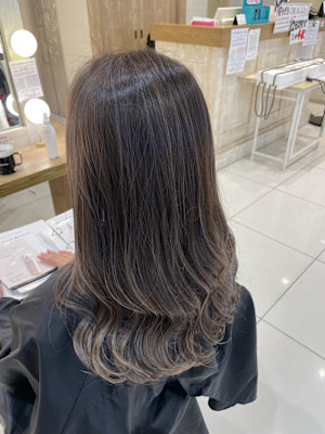 グレージュハイライト　（千田）