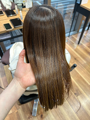 縮毛矯正　ミディアム　艶髪