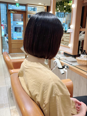 【Ｎｅｏｌｉｖｅｋｕｔａ町田店】切りっぱなしボブ