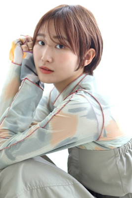 小顔ショートヘアー×シアーカラー20代30代40代