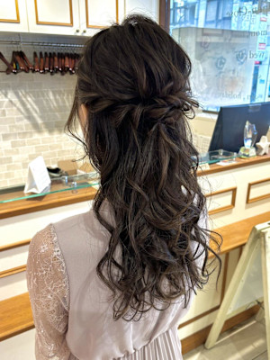 編み込みハーフアップ【Neolivekuta】