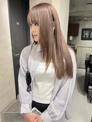 ★レイヤーカット×ラベンダーグレージュ★