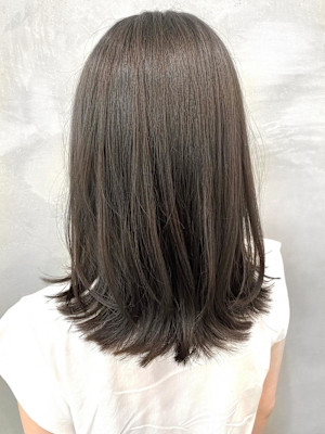 オリーブ×レイヤーカット　(ブリーチなし)