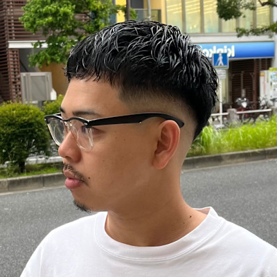 無造作パーマ＋スキンフェード