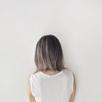 外ハネボブ バレイヤージュ