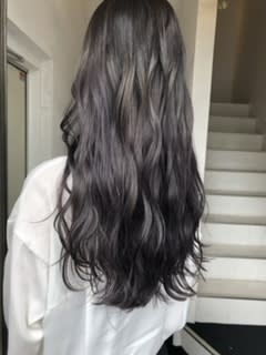 ダークグレー　ダークアッシュ　ブルーブラック