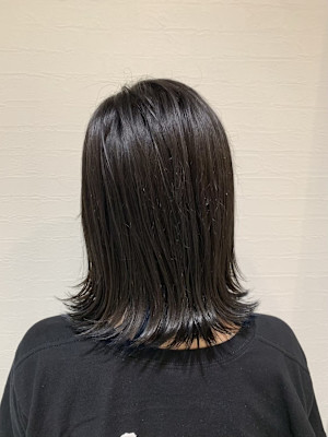 外ハネスタイル