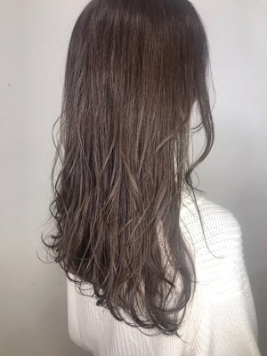 グラデーションベージュ