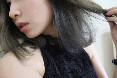 インナーカラー　グレージュ