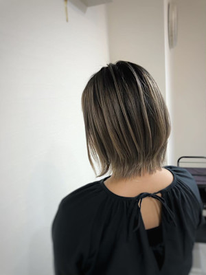グラデーションカラー　ボブ