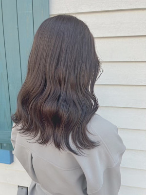 ミディアム　スタイル　巻髪レイヤー