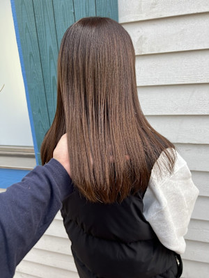 髪質改善　ストレートスタイル