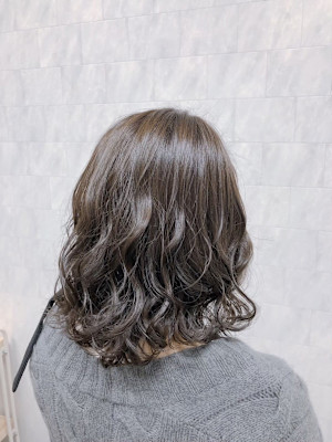 ミディアム　パーマ　スタイル