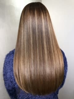 ハイライト　グレージュ　バレイヤージュ　