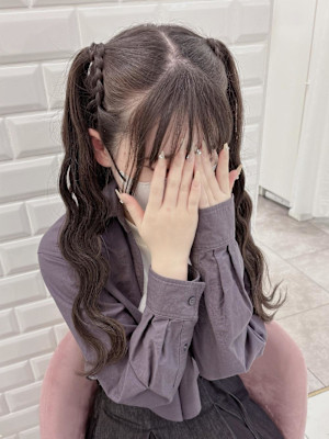 今話題の三つ編みハーフツイン＊まゆ
