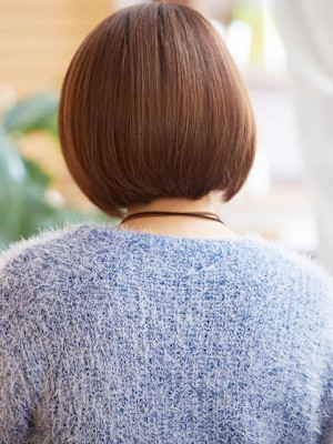 ハイトーンカラー♪前下がりマッシュヘア