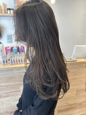 大串◎シアーグレージュ