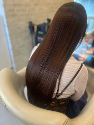 定期的に髪質改善させていただいているお客様