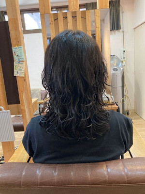 お客様髪質改善データ1325(ミディアムウルフパーマ)