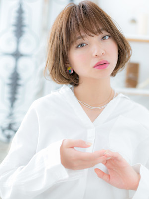 ラフニュアンスバレイヤージュくせ毛風ボブ　ボブパーマ