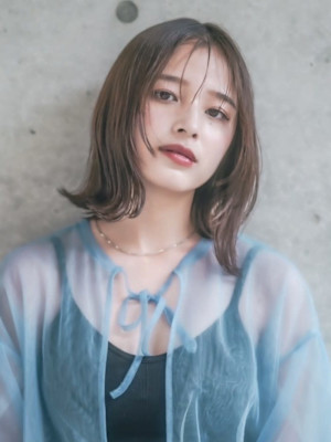 髪質改善 ベージュカラー 顔周りスレイヤー 外ハネボブ 天神