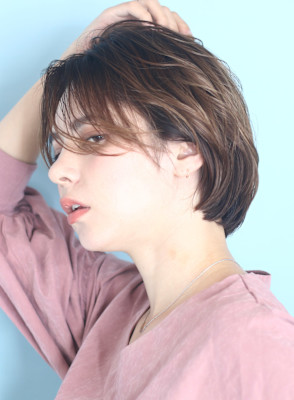  40代50代似合わせ小顔美髪シアーカラーカールショート