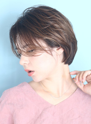 40代50代似合わせ小顔美髪シアーカラーカールショート