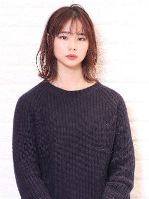 切りっぱなしボブ　ミディ