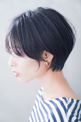 ショートボブ